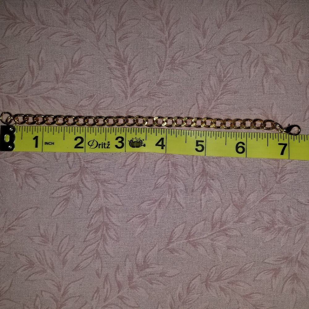 🌷4/$20 18 K Gold Plated Cuban Link Bracelet - Picture 5 of 5